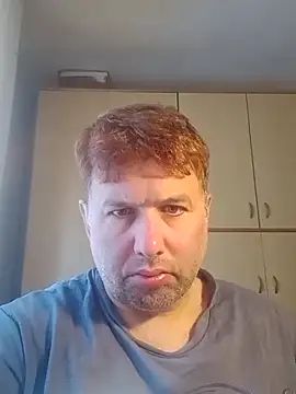 Snapshot of Olandese2682@xh chatting on May 24, 9:03 am Olandese2682xh online show from May 24, 9:03 am