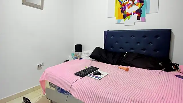 brenda sofia2 online show from October 31, 12:50 pm