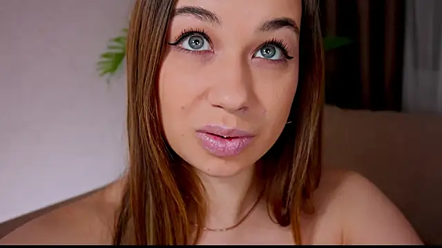 divetagrace online show from February 19, 12:25 am