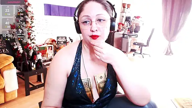 Snapshot of Imperatriza chatting on February 19, 9:28 am Imperatriza online show from February 19, 9:28 am