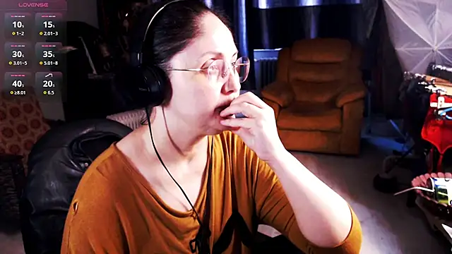 Snapshot of Imperatriza chatting on October 29, 1:57 pm Imperatriza online show from October 29, 1:57 pm