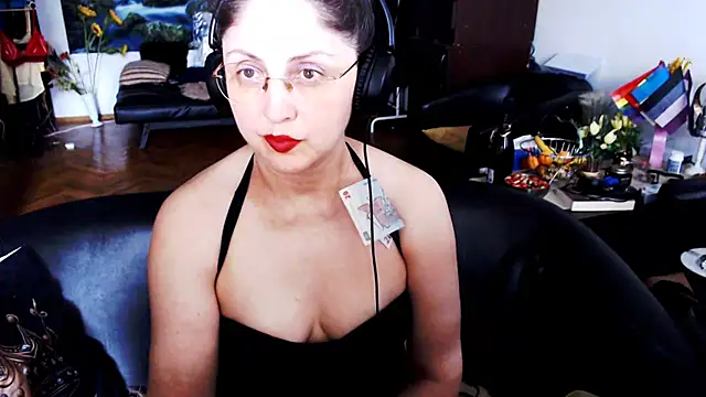 Imperatriza online show from July 18, 3:49 pm