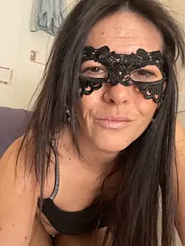 EmySkinny85 online show from February 5, 12:32 pm