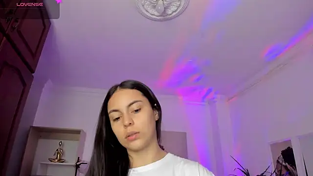 Aleejaa   online show from March 15, 11:40 am