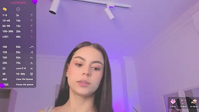 Aleejaa   online show from November 14, 11:42 am