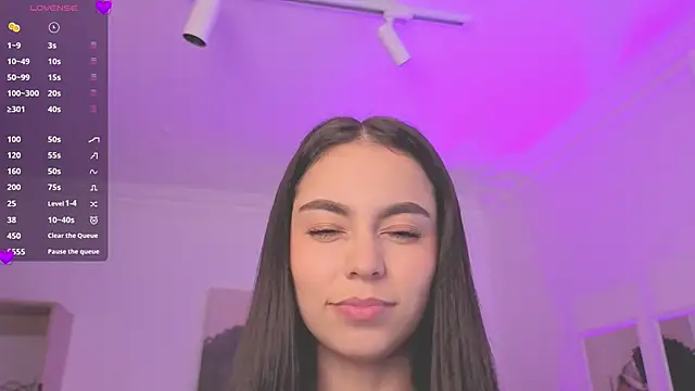 Aleejaa   online show from November 18, 11:47 am