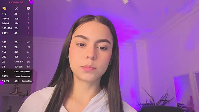 Snapshot of Aleejaa__ chatting on July 20, 11:12 am Aleejaa online show from July 20, 11:12 am