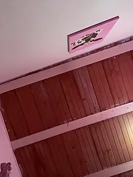 Snapshot of ladyrd1 chatting on February 12, 1:06 pm ladyrd1 online show from February 12, 1:06 pm