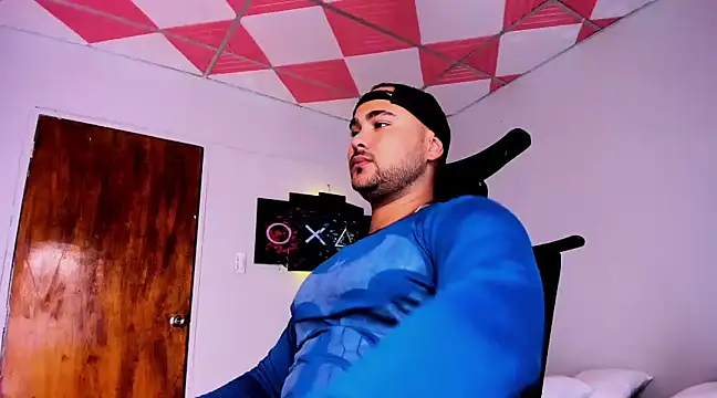 Snapshot of Sebas-hott chatting on January 24, 3:00 am Sebas-hott online show from January 24, 3:00 am