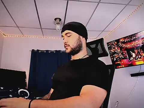 Sebas-hott online show from December 17, 10:27 pm