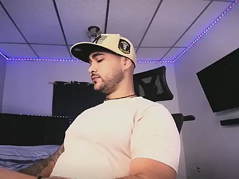 Sebas-hott online show from March 5, 10:28 pm