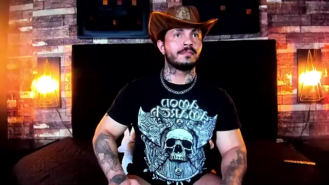 Van Velckan online show from December 13, 8:20 am