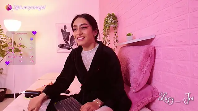 Lucy joi online show from February 26, 11:59 pm