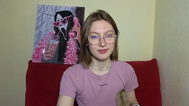 Snapshot of MalvinaBlum chatting on February 2, 3:32 am MalvinaBlum online show from February 2, 3:32 am