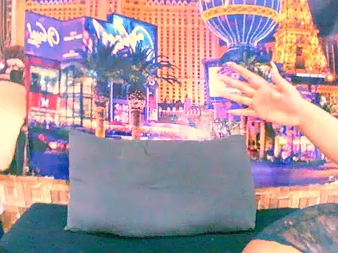 Snapshot of IndianAngel4u chatting on September 14, 5:28 am IndianAngel4u online show from September 14, 5:28 am