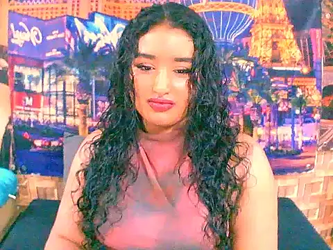 Snapshot of IndianAngel4u chatting on October 24, 5:37 am IndianAngel4u online show from October 24, 5:37 am