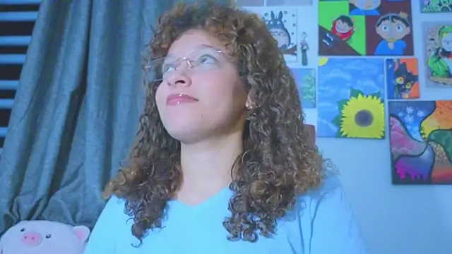 Snapshot of Ada_gales_ chatting on July 13, 3:53 am Ada gales online show from July 13, 3:53 am