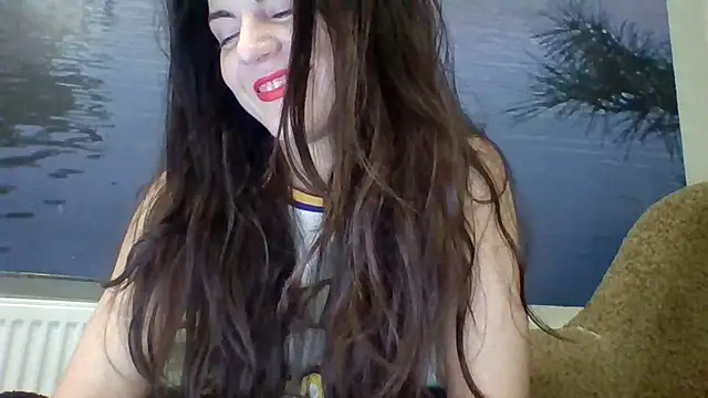 AliceTailor online show from November 17, 10:15 pm