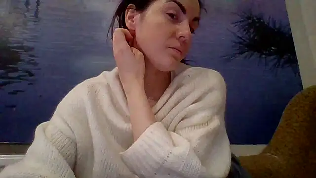 AliceTailor online show from February 3, 2:11 pm