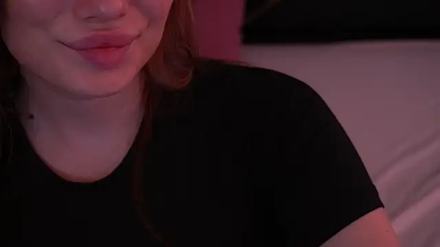 Snapshot of IceDanielles chatting on September 21, 1:24 pm IceDanielles online show from September 21, 1:24 pm