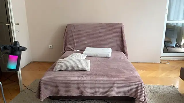 itsmaxxbaby  online show from November 7, 9:09 am