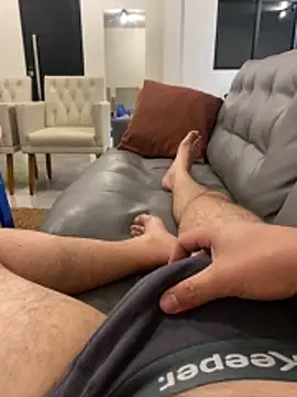 mocinhohrc online show from February 5, 10:47 pm