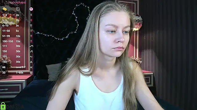 Snapshot of Polumna_cute chatting on February 8, 9:02 am Polumna cute online show from February 8, 9:02 am