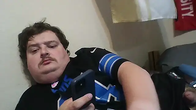 YelpedAverting online show from October 12, 10:53 pm