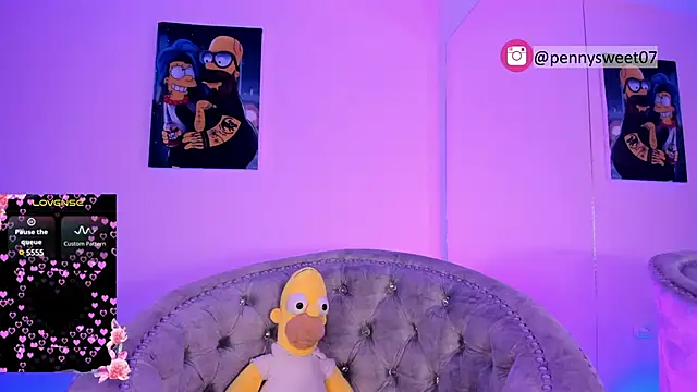 Snapshot of penny_sweett_ chatting on March 8, 2:23 am penny sweett online show from March 8, 2:23 am