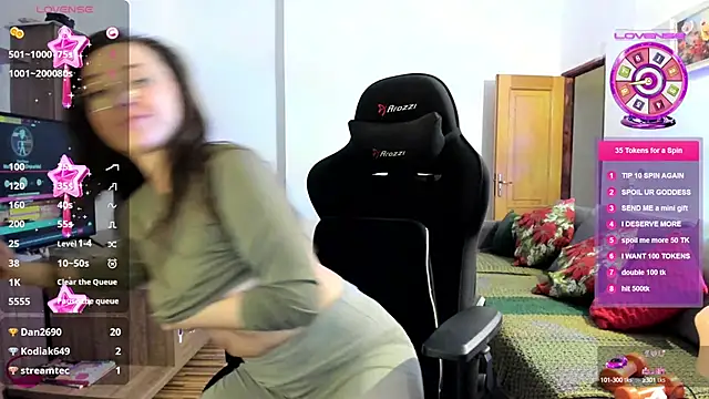 Snapshot of PlayfulGoddess chatting on March 5, 4:46 pm PlayfulGoddess online show from March 5, 4:46 pm