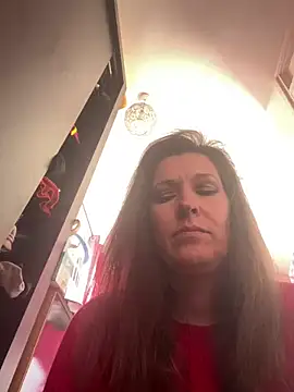 Lwhite1 online show from February 18, 3:32 pm