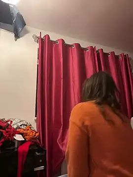 Lwhite1 online show from March 3, 11:35 pm