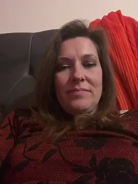 Lwhite1 online show from March 20, 12:40 am