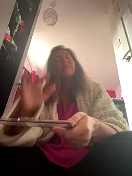 Lwhite1 online show from September 26, 3:38 pm