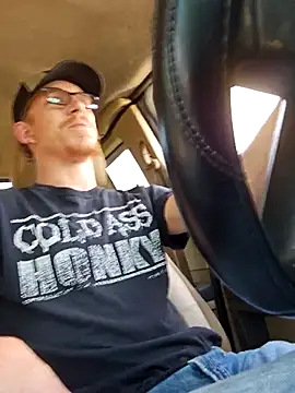 Snapshot of REDHAMMER_ chatting on September 9, 8:30 pm REDHAMMER  online show from September 9, 8:30 pm