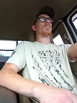 Snapshot of REDHAMMER_ chatting on October 13, 8:20 pm REDHAMMER  online show from October 13, 8:20 pm