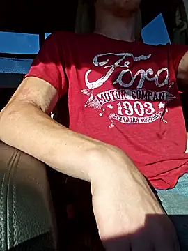 Snapshot of REDHAMMER_ chatting on October 14, 8:20 pm REDHAMMER  online show from October 14, 8:20 pm