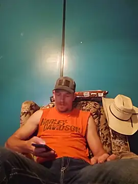 Snapshot of REDHAMMER_ chatting on June 22, 1:07 am REDHAMMER online show from June 22, 1:07 am