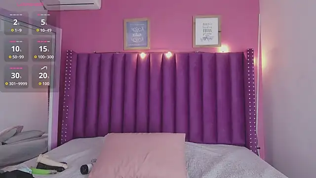 littleebonny online show from October 1, 3:40 pm