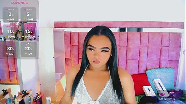 Snapshot of KayleighDreams_ chatting on May 5, 6:16 pm KayleighDreams online show from May 5, 6:16 pm