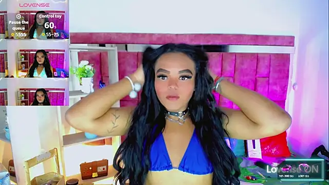 Snapshot of KayleighDreams_ chatting on June 2, 4:03 am KayleighDreams online show from June 2, 4:03 am