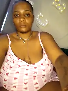 Snapshot of CocoBootyyy chatting on November 22, 11:31 am CocoBootyyy online show from November 22, 11:31 am