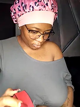CocoBootyyy online show from May 3, 6:36 pm