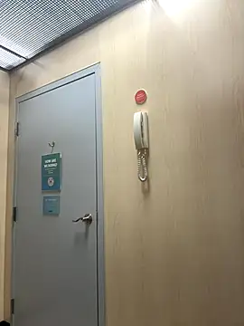 Snapshot of vixendoll87 chatting on October 29, 11:39 pm vixendoll87 online show from October 29, 11:39 pm