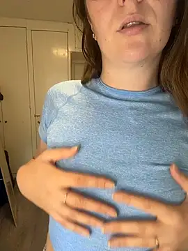 BeatriceTender online show from June 16, 9:34 am