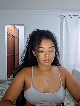 avellanatammy online show from June 18, 9:41 pm