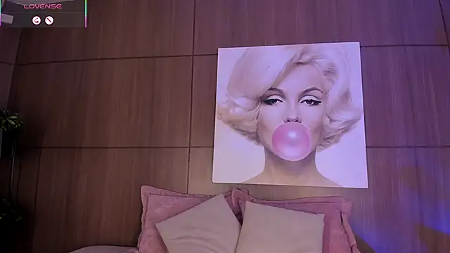 AgattaDuque online show from February 13, 11:45 pm