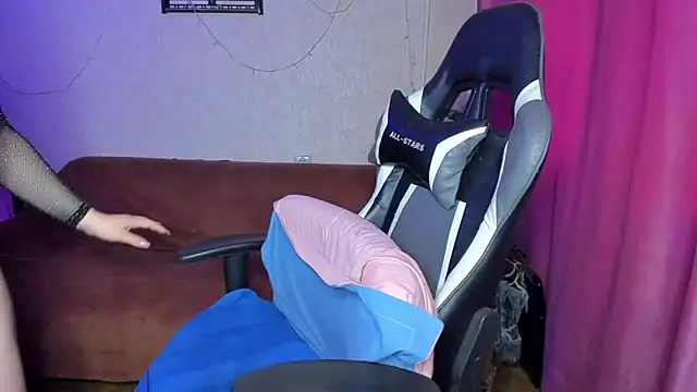 Milafoxxxy online show from September 18, 8:16 am