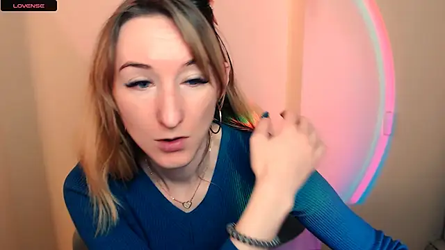 Snapshot of AmandaSell chatting on October 27, 8:40 am AmandaSell online show from October 27, 8:40 am