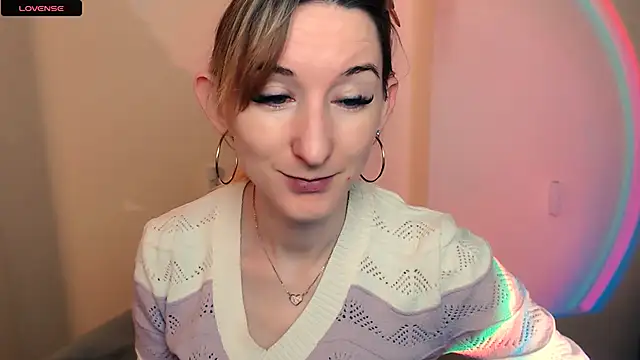 Snapshot of AmandaSell chatting on October 29, 8:38 am AmandaSell online show from October 29, 8:38 am